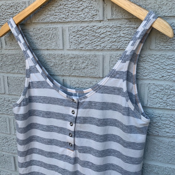 Lululemon Heart Opener Striped Button Tank - Picture 9 of 11